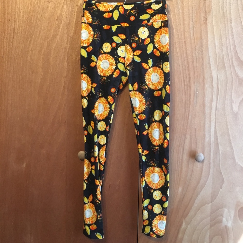 LULAROE leggings!